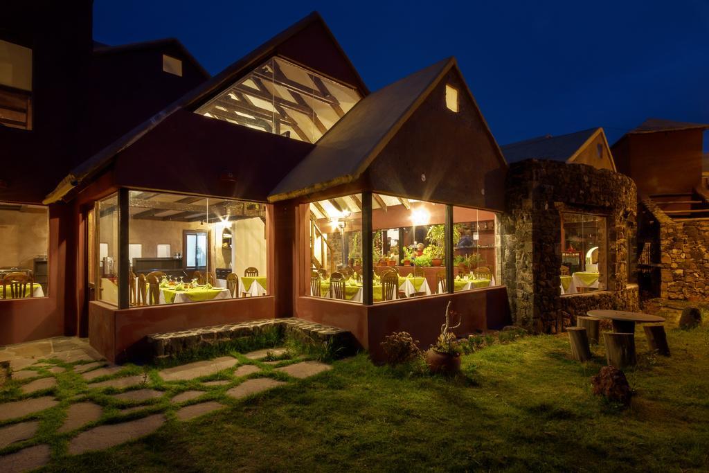 Pozo Del Cielo Hotel Chivay Kültér fotó