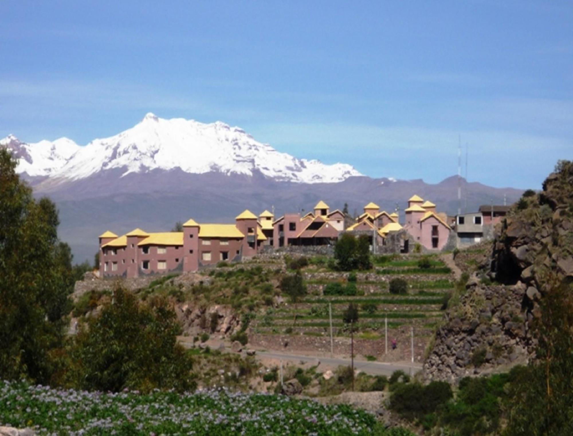 Pozo Del Cielo Hotel Chivay Kültér fotó
